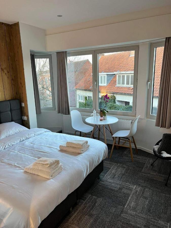 Prachtige Kamer In Centrum Brugge Met Badkamer ! Exterior foto